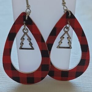 Red Plaid Teardrop Earrings with Tree Charm